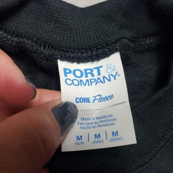 3/$15 port and company basic black sweater kids gender neutral size medium - Picture 3 of 6